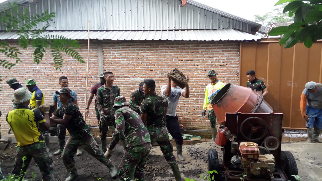 Proyek Betonisasi Jalan Akan Dongkrak Laju Perekonomian Di Desa Kedungsari