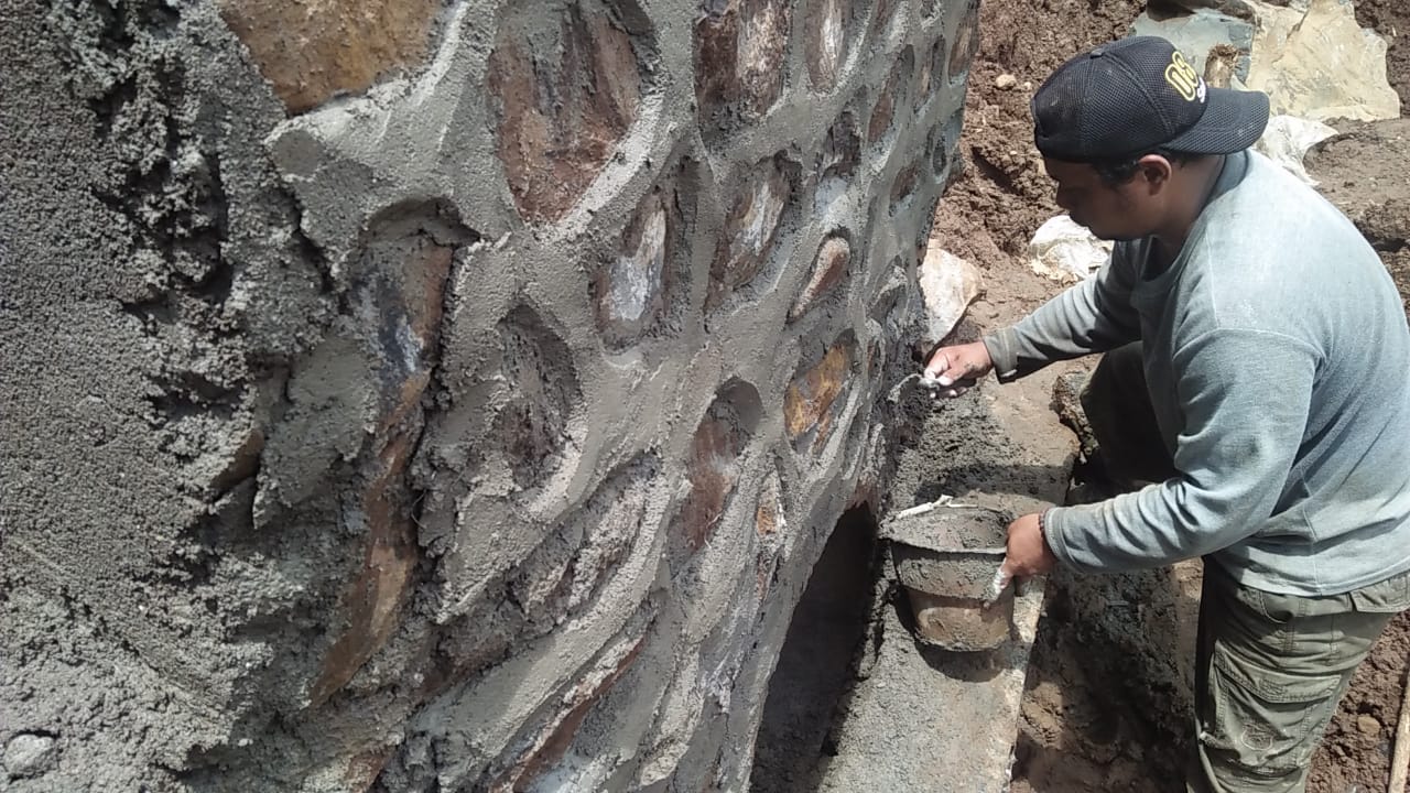 TMMD: Pengerjaan Slab Beton Gorong-Gorong selesai Dikerjakan Berkat Kemanunggalan TNI-Rakyat
