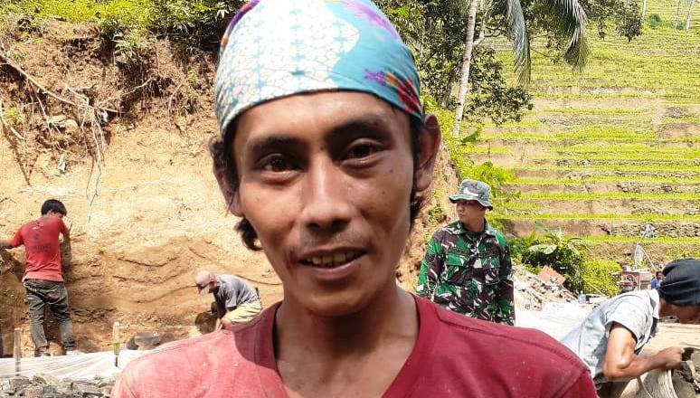 ”Nyong Pan Maksimal Mbantu Kerja Ning TMMD”