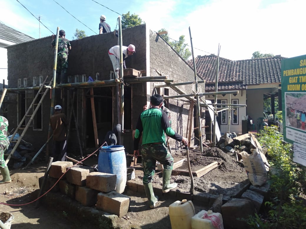 KARENA GOTONG ROYONG TNI DAN WARGA, PENGERJAAN PROGRAM RUTILAHU TMMD KODIM 0605 SUBANG SANGAT CEPAT