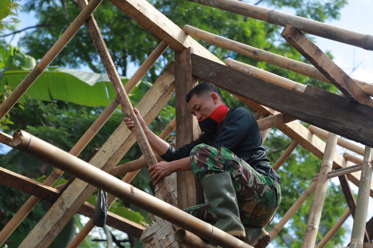 Sasaran Fisik Rutilahu Rumah Umaiyah Maju, Atap Teras Mulai Dirancang