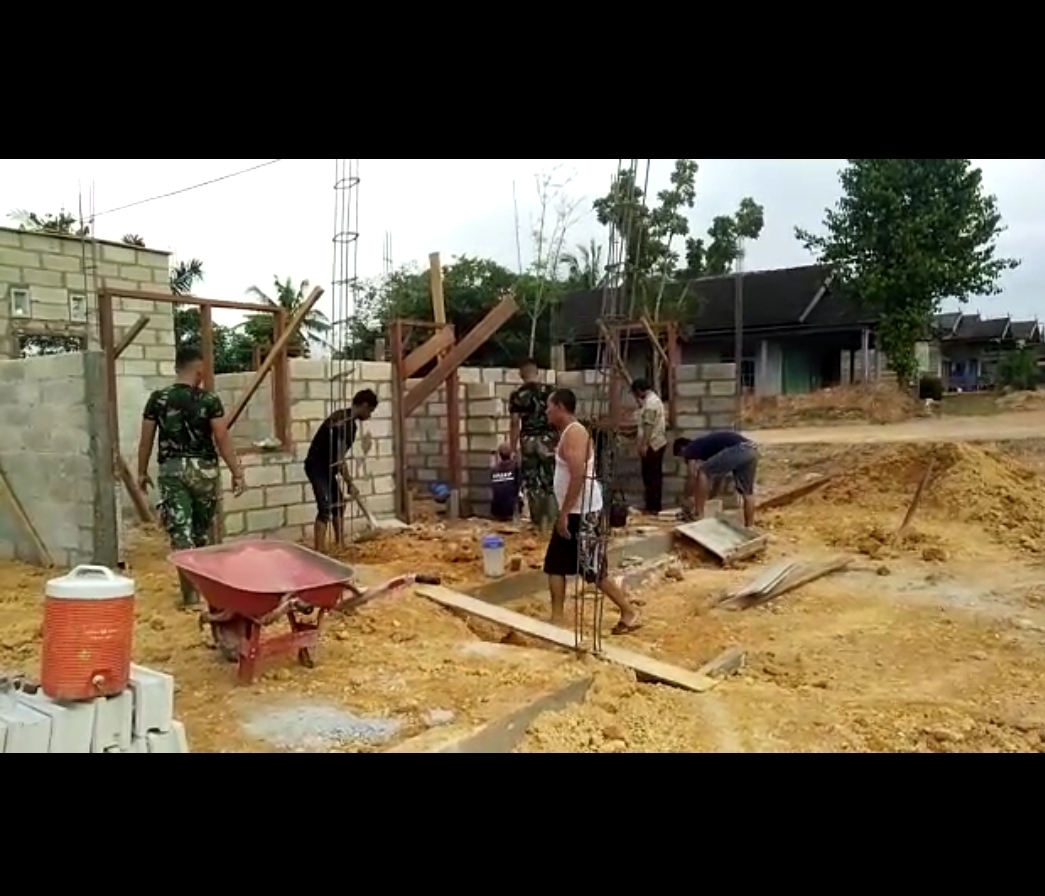 NILAI KEKELUARGAAN DALAM PEMBANGUNAN POS TERPADU PADA TMMD 108 KODIM 1014