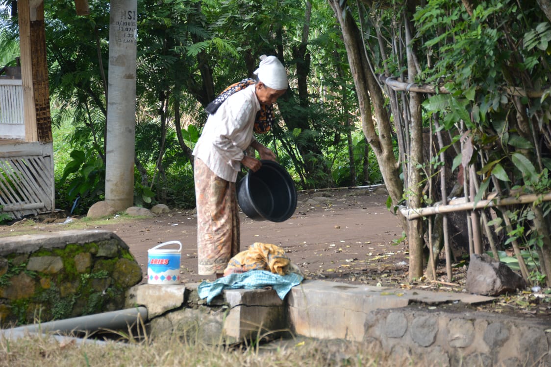 Kesederhanaan Warga Pandansari Lumajang Tergambar Dibalik Berlangsungnya TMMD 108