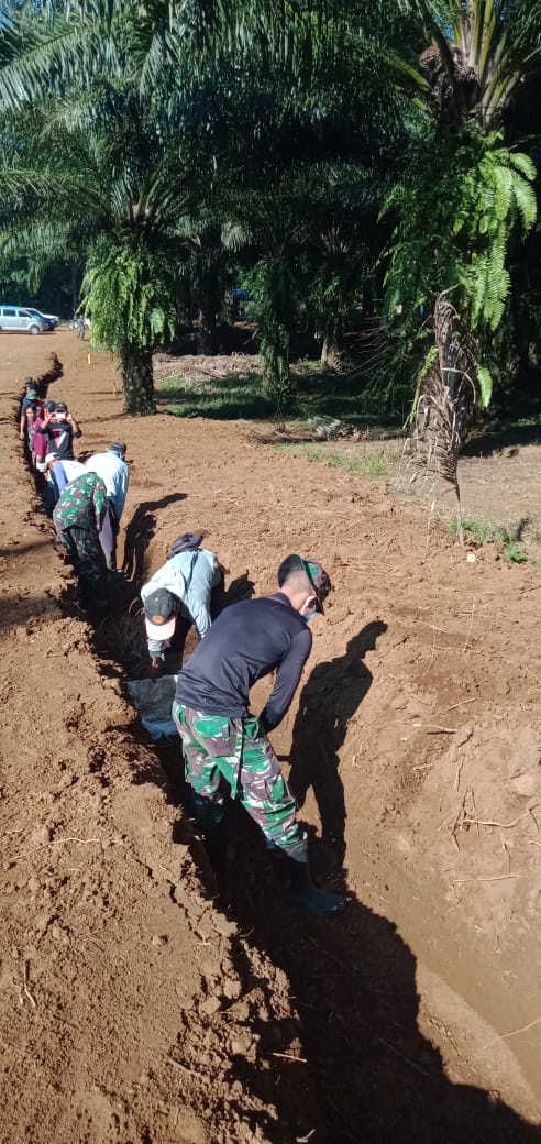 Dandim 0605/Subang Ajak Bangun mental ideologi melalui TMMD