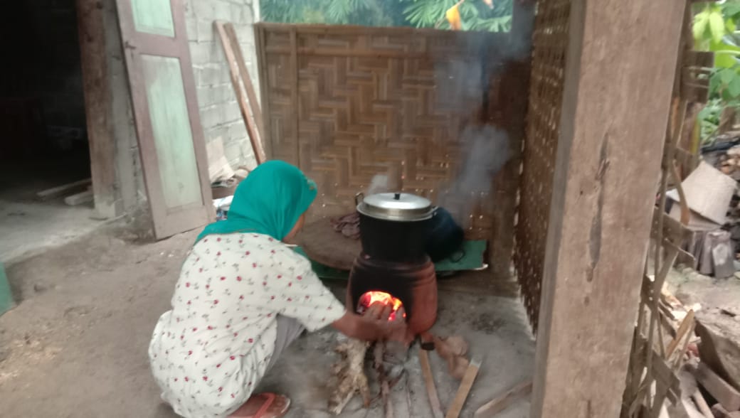 Wiji, Gunakan Tungku Lebih hemat Biaya