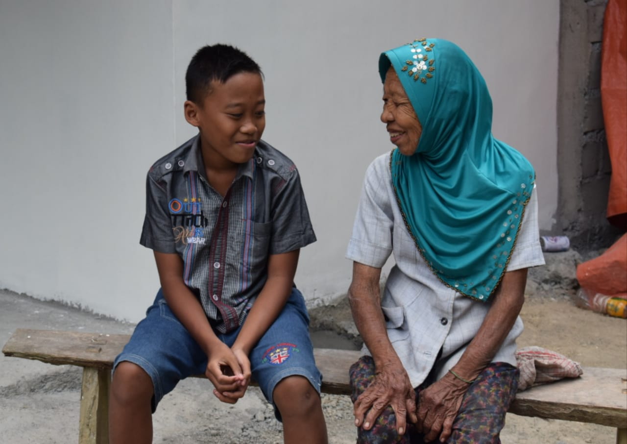 Kebahagiaan Mbah Supiyah, Kebahagiaan Sang Cucu