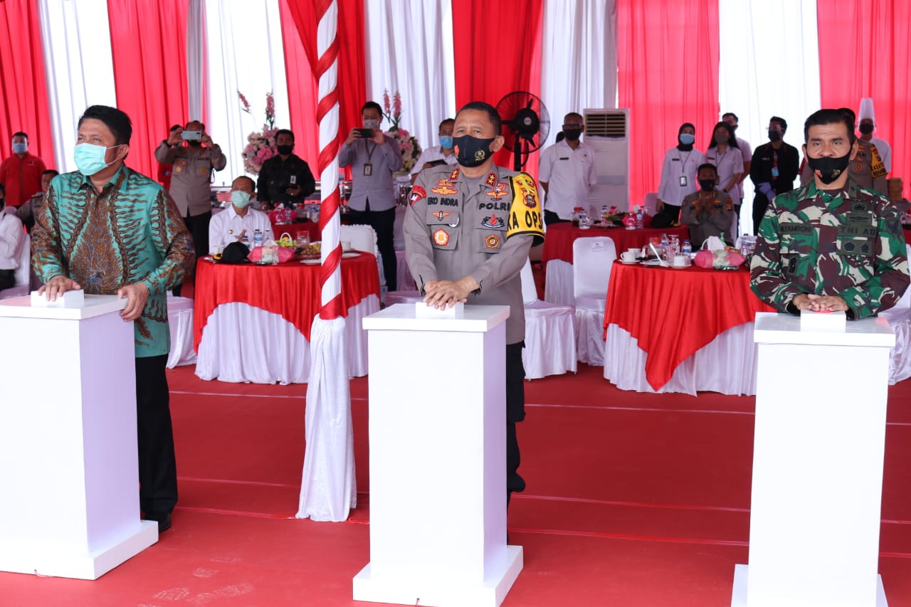 Gubernur dan Kapolda Lakukan Ground Breaking Pembangunan Gedung Mapolda Sumsel dan Pemusnahan BB Senpi dan Sajam