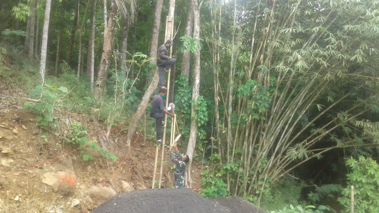 Satgas TMMD Reg Ke-109 Kodim 0708/Purworejo, Tuntaskan Penerangan Jalan Umum
