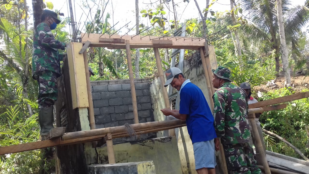 Sasaran TMMD Reg 109 Kodim 0708 Purworejo Pembuatan Pos Siskamling Mulai Dikerjakan.