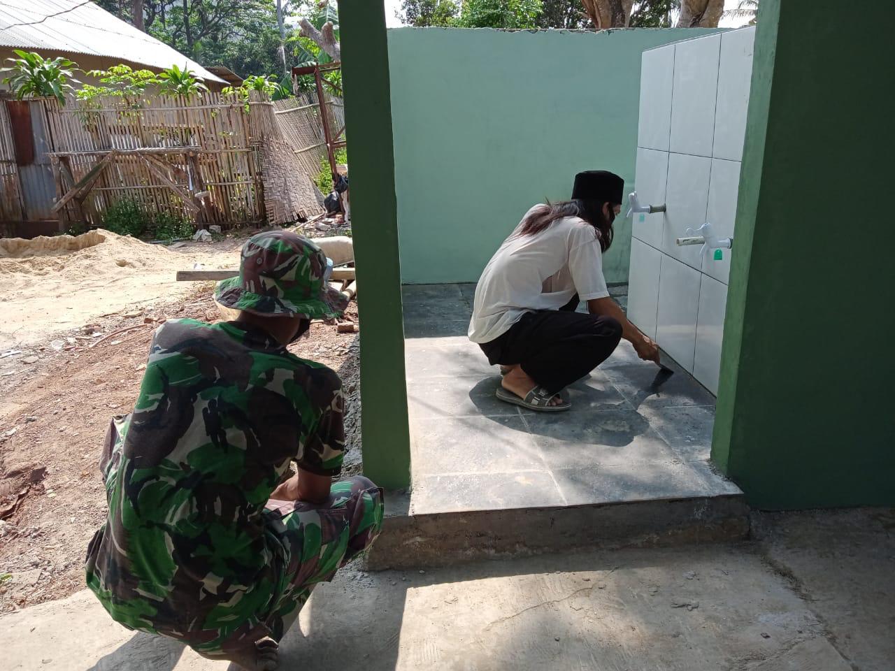 AGAR IBADAH SSEMAKIN NYAMANÂ RENOVASI MCK MUSHOLLAH NURUL ISLAMÂ