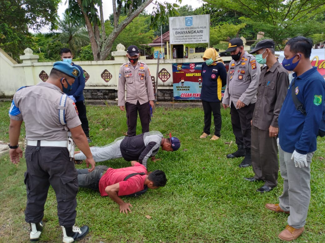 Bersama Tim Gugus Tugas , Polsek Lais Gelar Operasi Yustisi