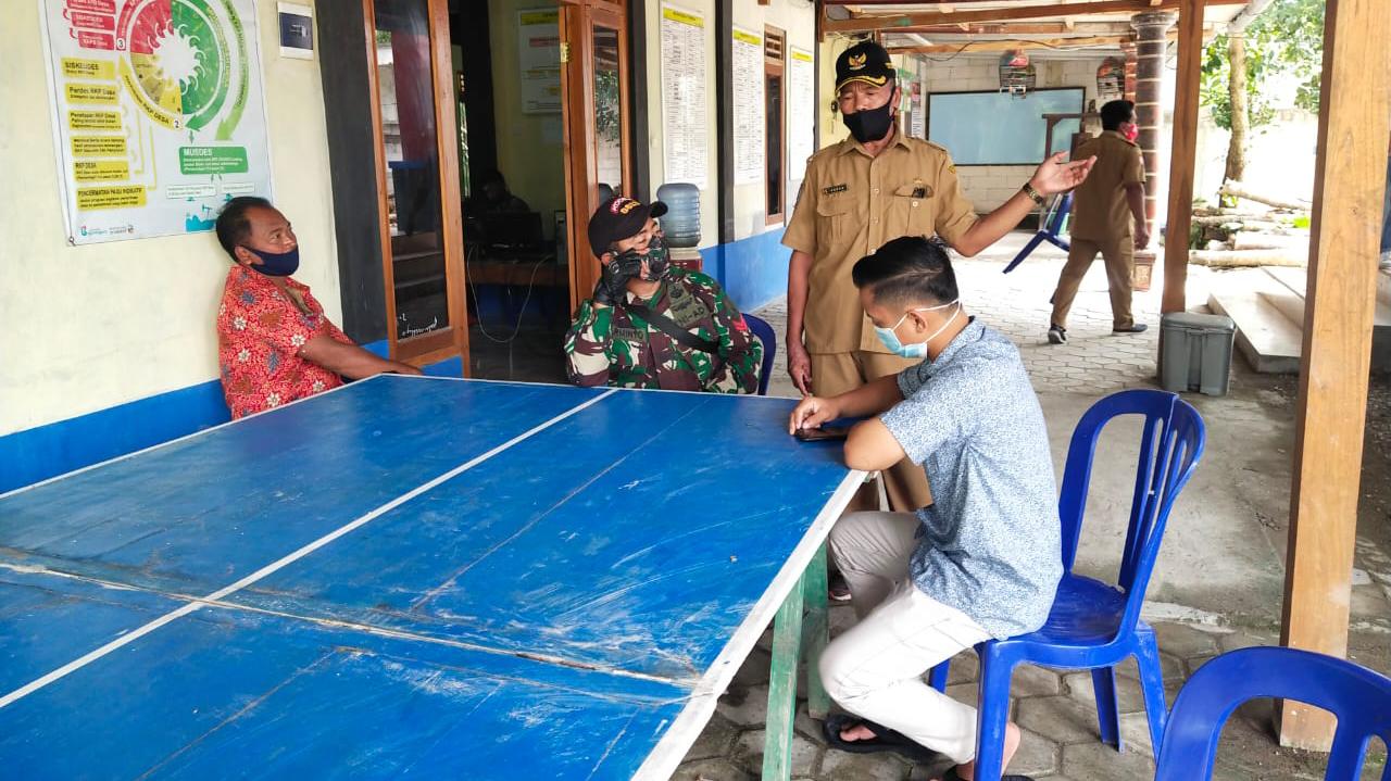 Tetap Jalankan Ibadah, Ditengah Tugas Sebagai Satgas TMMD 110 Bojonegoro