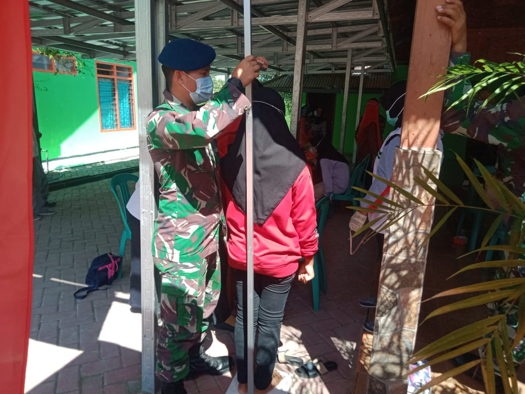 Peran Aktif Anggota Satgas Dalam Setiap Kegiatan Dilokasi TMMD Bojonegoro