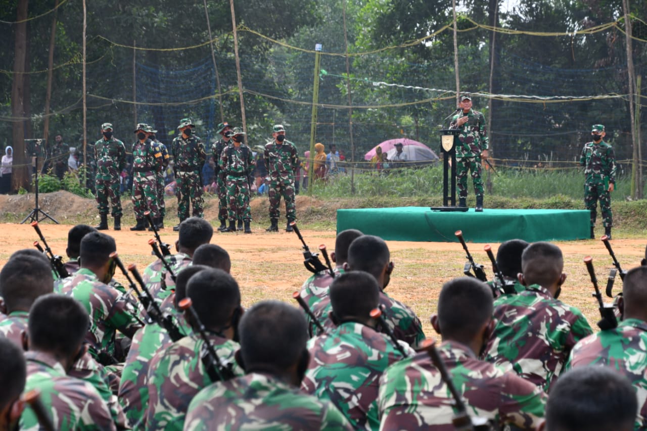 PANGDAM II/SRIWIJAYA TINJAU LATIHAN UST KI/RAI TERINTEGRASI SATUAN JAJARAN KODAM II/SWJ