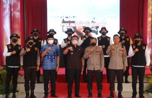 Herman Deru Bersama Kapolda Sumsel Irjen Pol Toni Hermanto Canangkan Kampung Tangguh di OKU Timur