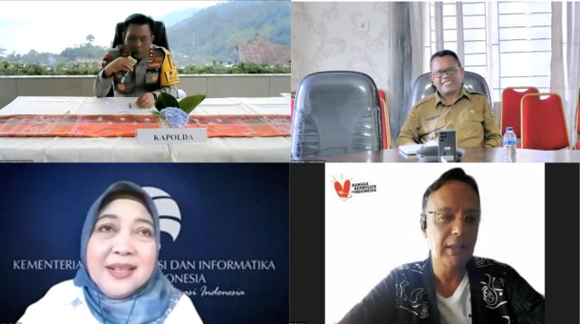 443936f2-c1de-4c4b-bd12-a8f0901dab95 (Baris 1, Kiri ke Kanan) Kapolda Sumatra Utara, Irjen Pol Panca Putra Simanjuntak - Bupati Toba Sumatra Utara, Poltak Sitorus; (Baris 2, Kiri ke Kanan) Direktur IKPM Kementerian Kominfo, Septriana Tangkary (Moderator) - Deputi Bidang Pariwisata dan Ekonomi Kreatif Kementerian Koordinator Bidang Kemaritiman dan Investasi (Kemenko Marves), Odo R.M. Manuhutu