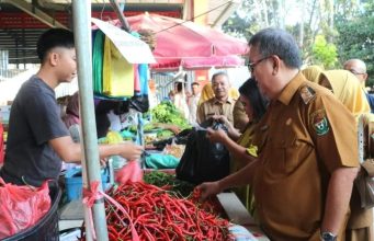 Operasi Pasar Murah, Pj. Bupati Subsidi 20 Macam Komoditas