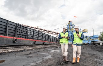Bukit Asam (PTBA) Terima Dua Anugerah Prasetya Ahimsa dari Kementerian ESDM