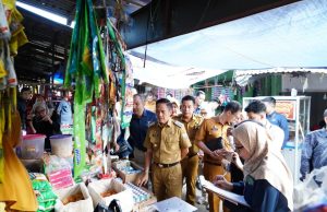 Harga Kebutuhan Pokok Stabil, Walikota Ratu Dewa Pastikan Stok Aman