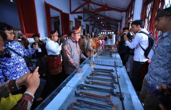 Gubernur Herman Deru Dampingi Menteri Kebudayaan Fadli Zon, Buka Pameran Perangko Pendiri Bangsa di Palembang