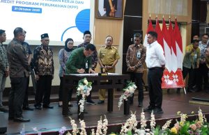 Akad Massal KUR Serentak, Herman Deru: Bukti Sinergi Pemerintah dan Dunia Usaha