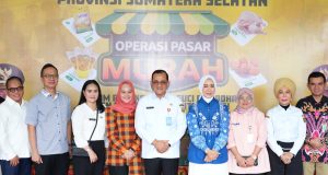 Sekda Sumsel Edward Candra Resmi Buka Operasi Pasar Murah, Jaga Stabilitas Harga Sembako Jelang Idul Fitri