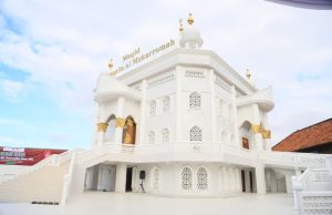 Wagub Sumsel Cik Ujang Resmikan Masjid Irzanita Almukarromah, Dorong Masjid Jadi Pusat Pembinaan Umat