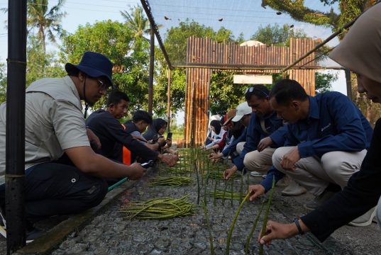 PTBA Resmikan NUSA di Pasir Sakti, Perkuat Rehabilitasi Mangrove Berbasis Masyarakat